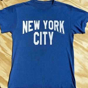 NEW YORK CITY t-shirt. Size medium